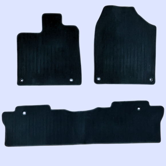 Honda Other - Honda Ridgeline 2017-2026 OEM Carpet Floor Mats 3 Piece Set Used Good!